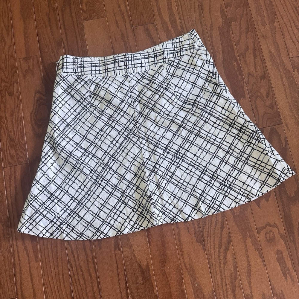 Women's 100% Linen Lined‎ Skirt Sz 10 White Black Plaid Line Design Academia